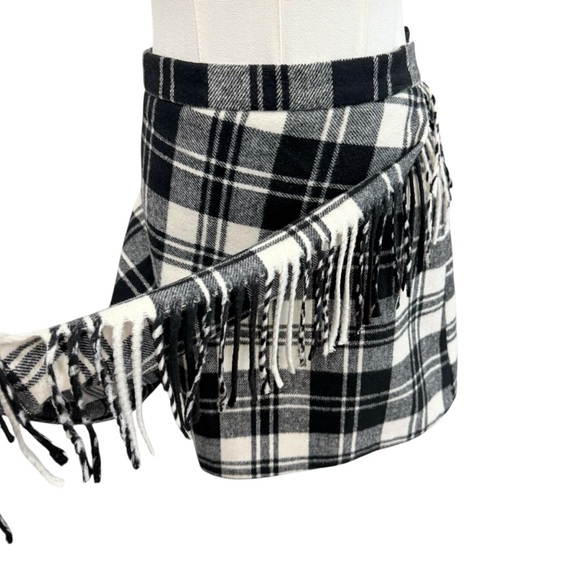 Antonio Melani Georgie Brushed Plaid Fringe Wrap Front Mini A-Line Skirt Size 10 - Picture 10 of 16